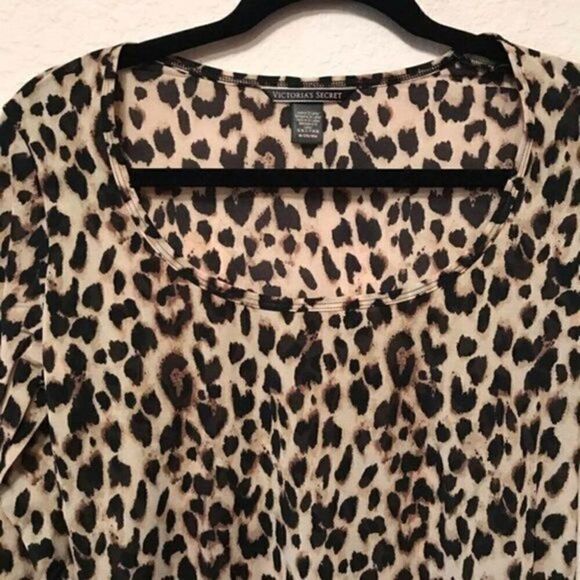 NWOT:Victoria Secret leopard print top - Picture 4 of 8